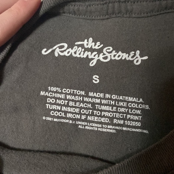 perfect for all seasons, only worn a few times, size is true. - Picture 2 of 3